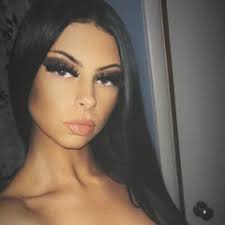 Stream Shae King music