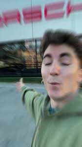 Recogiendo un Porsche Cayenne GTS 4.0 en Nardo Grey