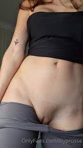 Lilyprosse 8-Fat pussy