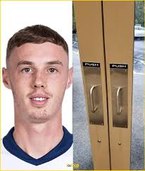 😳 Chelsea Mystified After £30K Worth of Equipment Goes MISSING! 🚨🎥  Chelsea are in shock after £30,000 worth of high-tech camera gear vanished  from their Cobham training ground! 😱📸 The missing equipment —