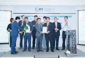 Trang trại trại gà sạch đầu tiên của Bình Phước được chứng nhận GlobalGAP