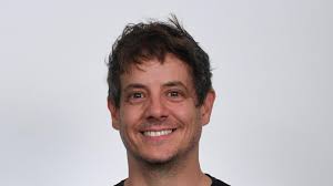 La 'Alegría' del Cirque du Soleil vuelve con nueva luz... y la opinión de  dos payasos