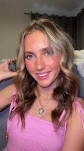 Melisa Cooper's Instagram, Twitter & Facebook