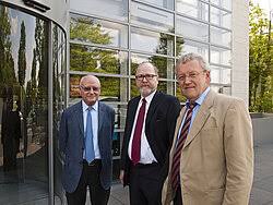 Jan philipp reemtsma is the author of im keller (3.75 avg rating, 102 ratings, 12 reviews, published 1997), vertrauen und gewalt (4.27 avg rating, 11 rat. Jan Philipp Reemtsma Erhalt Den Schader Preis 2011