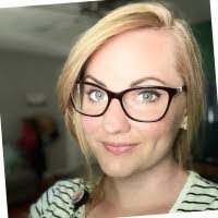 Carrina Dong's Instagram, Twitter & Facebook