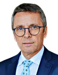 O ekonomických skokoch a kotrmelcoch s Ivanom Miklošom