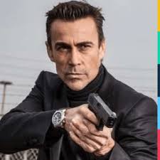 Daniel Bernhardt: Clothes, Outfits, Brands, Style and Looks