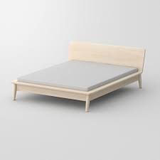 For beth, the concept of beauty is derived from a much deeper place, where sight, sound, touch, taste and smell also reside. Designer Holzbett Aetas Vitamin Design