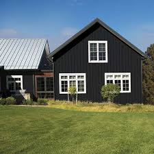 Taking inspiration from the great outdoors , greens, blues, and plenty of earth tones create inviting rooms to settle into for hours. Modern Farmhouse Paint Color Palette Benjamin Moore