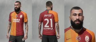 Luyindama'nın satın alma opsiyonunu kullandığı için transfer dönemine eksi 3.3 milyon euro bütçe ile giren ve ffp anlaşmasına takılmak istemeyen galatasaray, bonservisi elinde olan bir oyuncuyla daha el sıkıştı. Facemaker Emrekaya On Twitter Jimmy Durmaz Galatasaray Fifa20 Release Soon In A Facepack