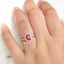 Pin On Diamond And Gold Jewelry
