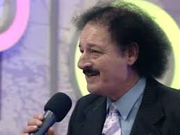 He feels his eyes watering and suddenly doesn't want to weep in front of this odd. Alcides En El Cierre De Angaco El Carnaval De San Juan Ministerio De Cultura