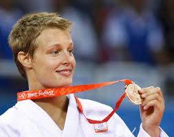 Netherlands olympic games 2012 edith bosch (cropped).jpg 273 × 413; Brons Voor Judoka Edith Bosch De Volkskrant