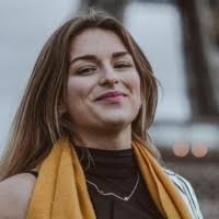 20+ profils pour “Valeria”