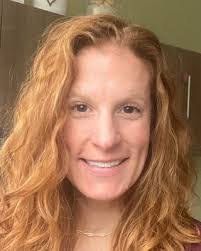 Lauren Eskenazi's Instagram, Twitter & Facebook