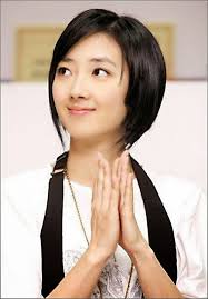 Jun 02, 2021 · sebuah penelitian yang dilakukan di george mason university membuktikan bahwa kehamilan membuat anda terlihat 11 tahun lebih tua. Model Gaya Rambut Bob Pendek Novocom Top