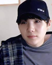 I really wanna come get you... take you away and make you mine forever...❤️  But I feel like you don't love me as much as I love you. I just wish you