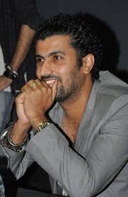مسلسل البرنس، تأليف وإخراج محمد سامي، بطولة محمد رمضان، نور اللبنانية، أحمد زاهر، روجينا، نجلاء بدر، إدوارد، دنيا عبدالعزيز، عبدالعزيز مخيون، ريم سامي، سلوى عثمان. Ù…Ø­Ù…Ø¯ Ø³Ø§Ù…ÙŠ ïº‡ïº§ïº®Ø§ïº ÙÙŠÙ„Ù…ÙˆØ¬Ø±Ø§ÙÙŠØ§ ØµÙˆØ± ÙÙŠØ¯ÙŠÙˆ