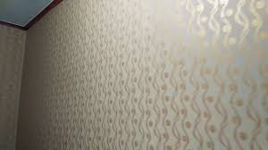 Ide inspirasi motif wallpaper dinding menarik di tahun 2020 mulai dari yang polos hingga bermacam motif yang coba di hadirkan didalam artikel kali ini. Wallpaper Untuk Dinding Lembab Model Rumah Minimalis 2020