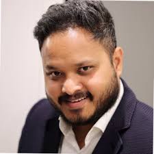 ✨Business cards have arrived, and it now feels official!