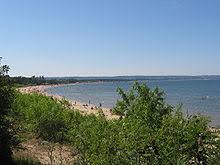 Området är stort och olika alternativ kan väljas en vistelse på en vacker strand i gdansk ger en avkopplande och prisvärd reseupplevelse. Gdansk Bay Wikipedia