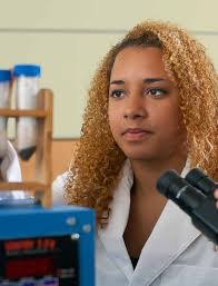 Karen Westermann's Instagram, Twitter & Facebook