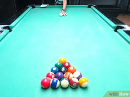 Below is the second ball hit. place the cue ball on the head string about 3 or 4 inches from the side rail. How To Sink The 8 Ball On The Break 10 Steps With Pictures
