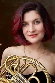 Danielle Kuhlmann's Instagram, Twitter & Facebook