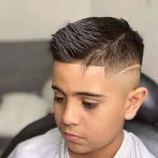 Comb over styles vary a lot, allowing guys to truly make their haircut their own. The Best Comb Over Haircuts To Try In 2020