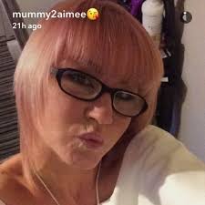 Vikki Moran (@vikkiaimeemoran)