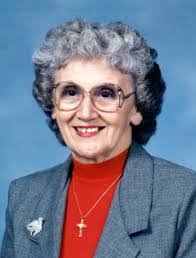 Ramona Shaver's Instagram, Twitter & Facebook