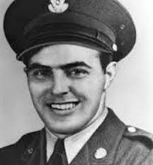 二战美国最猛医疗兵，手术室里拼刺刀，临死前干掉98个鬼子！_凤凰网军事_凤凰网