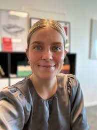 Av av av! Det kan også ske for mig?! Ja, det er nok længe siden du har set  et opslag fra mig og det er der en rigtig god grund til🥹 Jeg