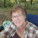 Karen Maxon's Instagram, Twitter & Facebook