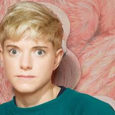 Mae Martin: 'It's enriching to share things you're ashamed of'