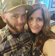 Electrical wiring in 2x6 bookshelf girts