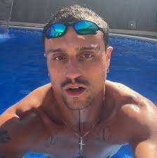 Ethan (@ethanlaraa) • Instagram photos and videos