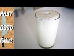 Pour La Recette 20 Cl De Lait 3 Cuilleres A The De Sucre Semoule 250 Gr De Glace Vanille Enjoy Les Amis Http X Milk Shakes Milk Shake Vanille Vanille