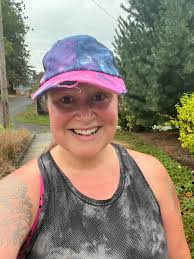 High ponytail with chin strap for better fit