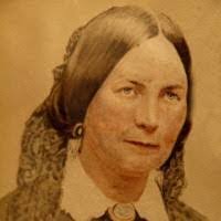 Augusta Gilmore's Instagram, Twitter & Facebook