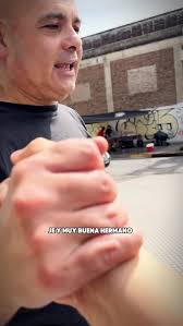 A quien le regalarían estos casco?