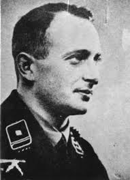 A poor student, he completed his basic schooling and began training in mechanical engineering. Adolf Eichmann Vor Gericht