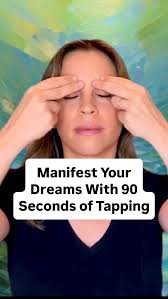 Hoda is retiring soon from the Today show and it feels like the end of an  era! I am beyond grateful I got to meet and be interviewed by her before  this