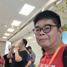 What a fantastic dinner catch-up with Dr Gwee Sai Ling, GM of PYDC and Alen  Yeoh Chee Wei, CEO of Big Academy. It always inspires me to hear from  like-minded people and