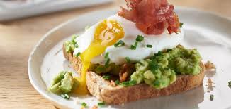 Avocado Toast Mit Ei Golden Toast Rezept Toast Mit Ei Rezepte Gefullte Avocado