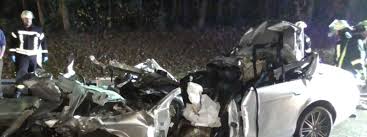 Check spelling or type a new query. Sur L A1 Accident Mortel Au Petit Matin