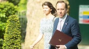 Matt hancock has resigned a day after footage was released showing him kissing a married aide, in breach of his own social distancing rules and his marital vows. 15lu Bzcoacndm