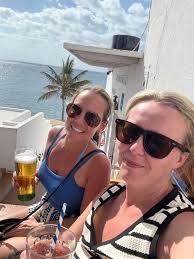 Tina Neil (@tina.neil.5) • Facebook