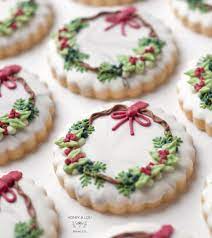 Dec 29, 2020 · royal icing for sugar cookies. Christmas Wreath Cookies Cute Christmas Cookies Royal Icing Christmas Cookies Christmas Sugar Cookies
