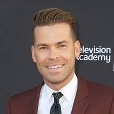 Derrick Shore's Profile